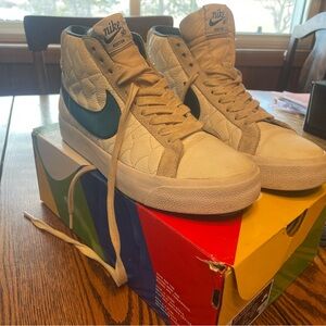 Nike SB Men's Blazers Quilted High-Top Sneakers - Cream and Teal-Koston EK